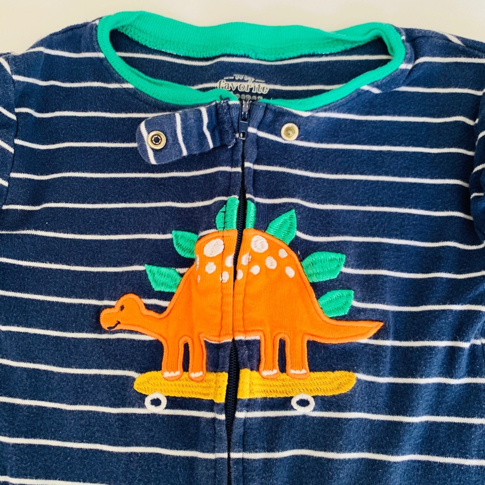 Members Mark Boys 5T Navy Blue Striped Dinosaur Skateboard Footed Sleeper PJs - Picture 3 of 9